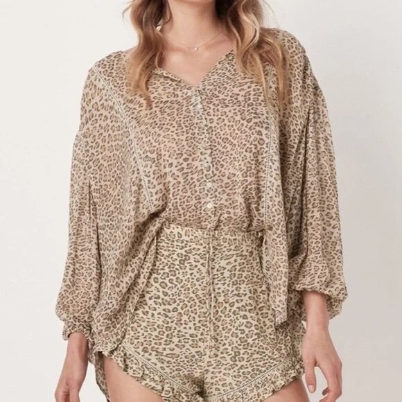 Spell & The Gypsy Collective M/L Frankie Leopard Print Blouse - Picture 16 of 16